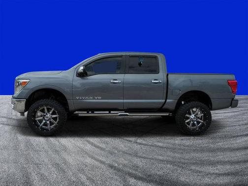 2018 Nissan Titan SL