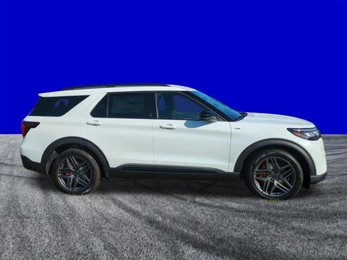 Star White 2026 Ford Explorer ST-Line