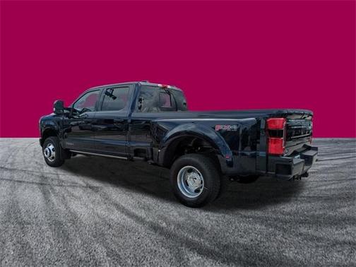 2025 Ford F-350 Platinum DRW