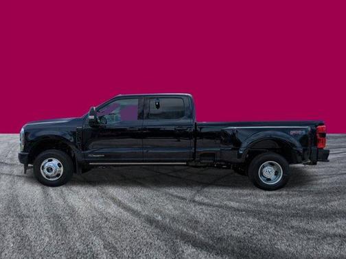 2025 Ford F-350 Platinum DRW