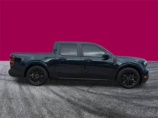 2023 Ford Maverick Lariat