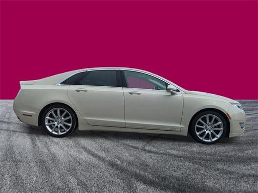 2016 Lincoln MKZ Base