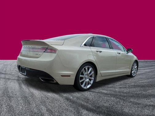 2016 Lincoln MKZ Base