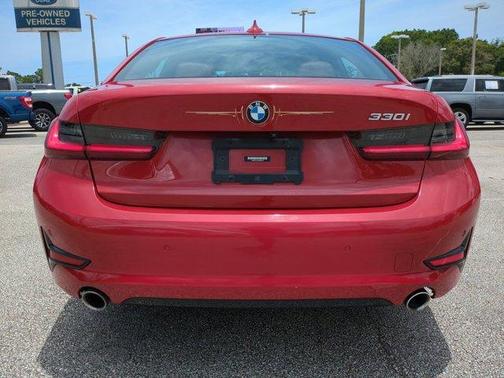 2022 BMW 330 i