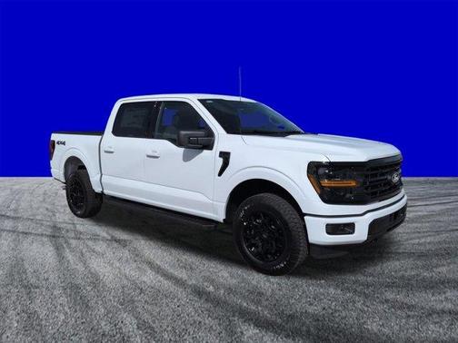 Oxford White 2026 Ford F-150 XLT
