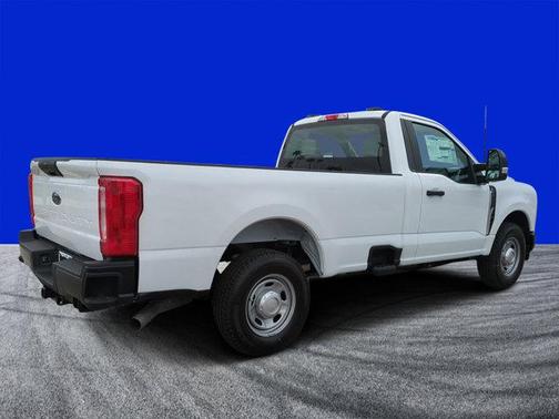 2025 Ford F-250 XL