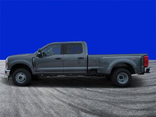2026 Ford F-350 XLT DRW