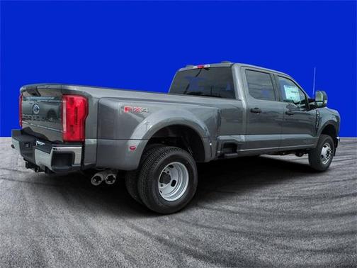 2026 Ford F-350 XLT DRW