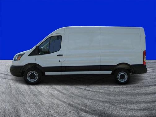 2025 Ford Transit-250 148 WB Medium Roof Cargo
