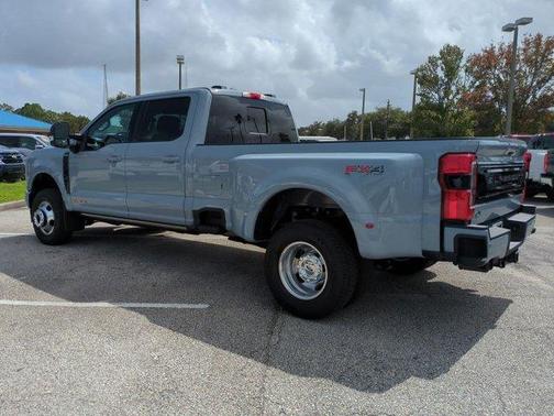 2026 Ford F-350 Platinum DRW