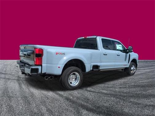 2026 Ford F-350 Platinum DRW
