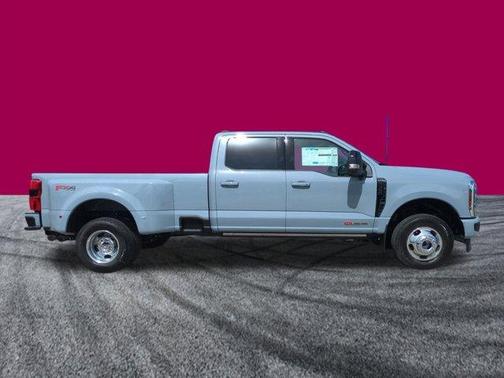 2026 Ford F-350 Platinum DRW