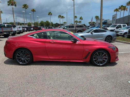 Dynamic Sunstone Red 2017 INFINITI Q60 3.0t Red Sport 400