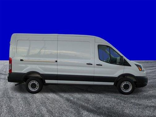 2025 Ford Transit-250 148 WB Medium Roof Cargo