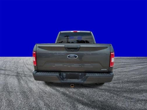 Magnetic Metallic 2018 Ford F-150 XL