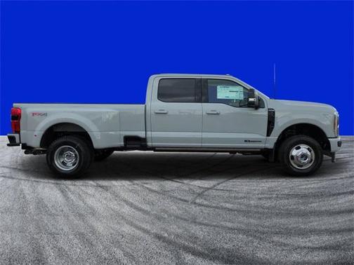 2025 Ford F-350 Platinum DRW
