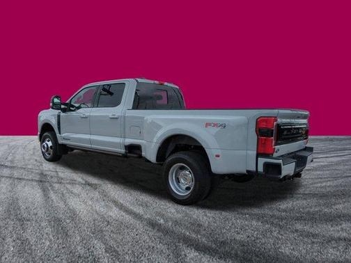2025 Ford F-350 Platinum DRW