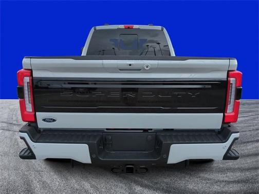 2025 Ford F-350 Platinum DRW