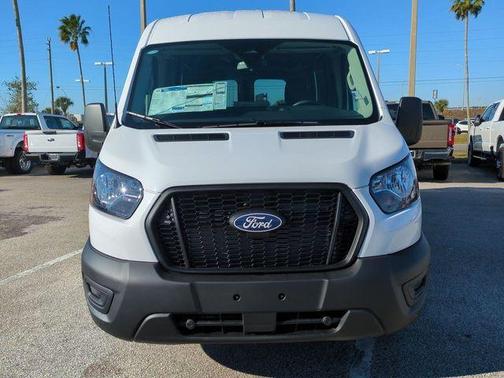 Oxford White 2026 Ford Transit-250 148 WB Medium Roof Cargo