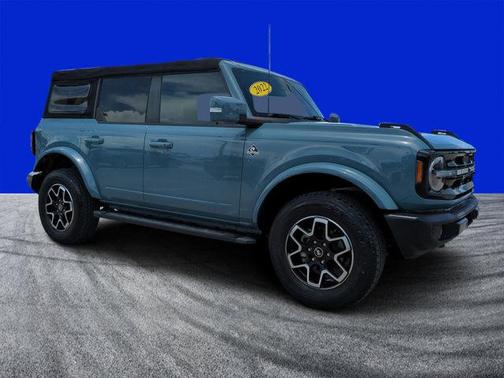 2022 Ford Bronco Outer Banks