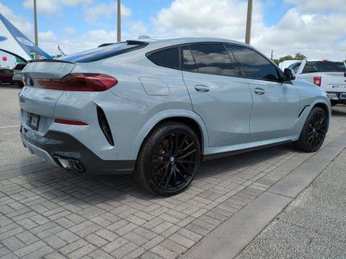 2024 BMW X6 xDrive40i