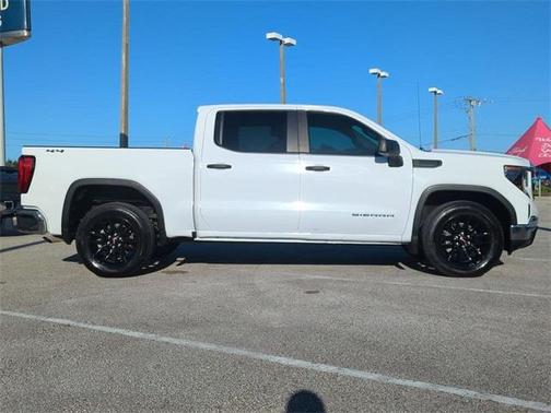 2023 GMC Sierra 1500 Pro