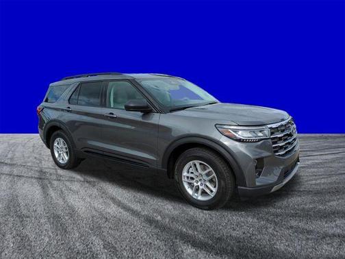 Carbonized Gray Metallic 2026 Ford Explorer Active
