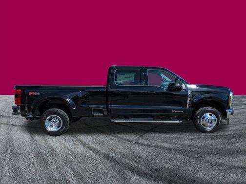 2026 Ford F-350 Lariat DRW