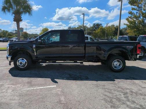 2026 Ford F-350 Lariat DRW