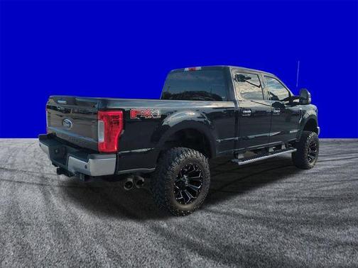 Black Metallic 2019 Ford F-250 XLT
