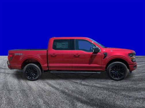 Ruby Red Metallic Tinted Clearcoat 2026 Ford F-150 XLT