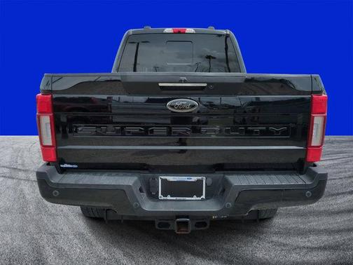 2022 Ford F-350 Lariat Super Duty