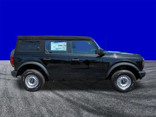 Shadow Black 2026 Ford Bronco Base