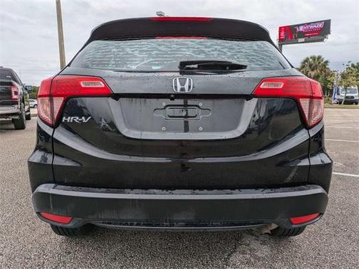 2017 Honda HR-V LX