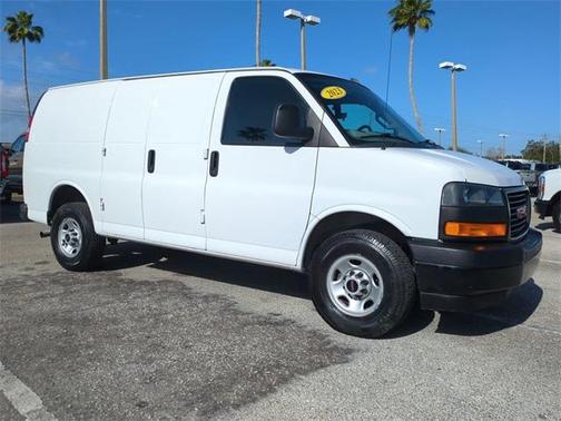 2023 GMC Savana 2500 Work Van