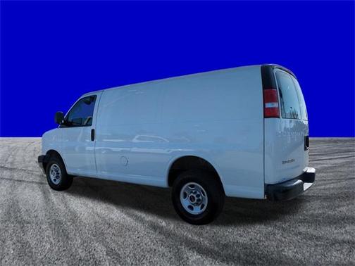 2023 GMC Savana 2500 Work Van