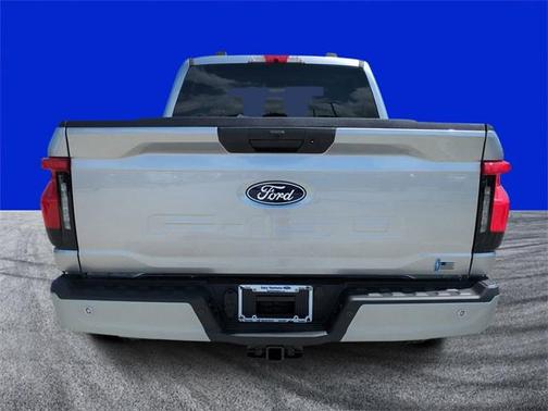 2025 Ford F-150 Lightning XLT