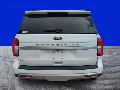 2023 Ford Expedition XLT