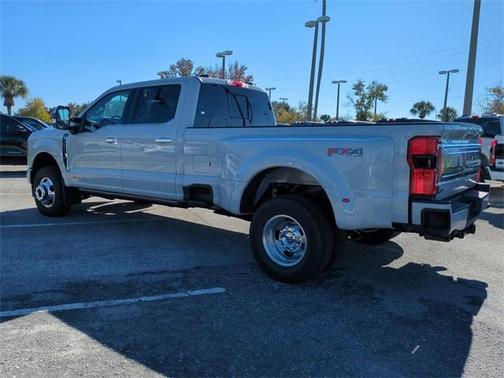 2026 Ford F-350 Platinum DRW