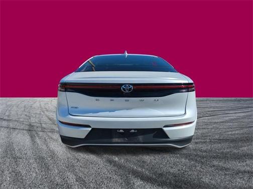 2023 Toyota Crown XLE