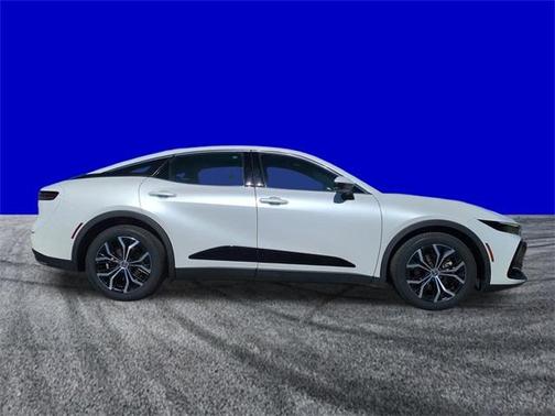 2023 Toyota Crown XLE