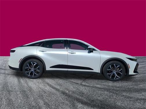 2023 Toyota Crown XLE