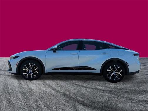 2023 Toyota Crown XLE