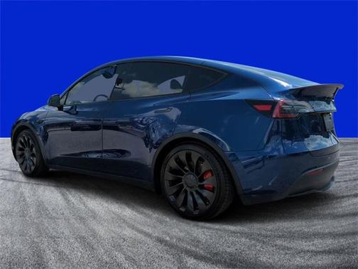 2023 Tesla Model Y Performance