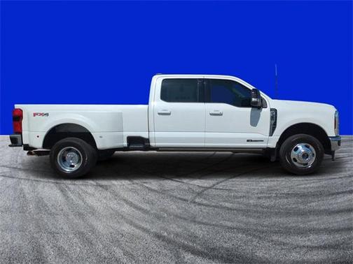 2024 Ford F-350 Lariat Super Duty