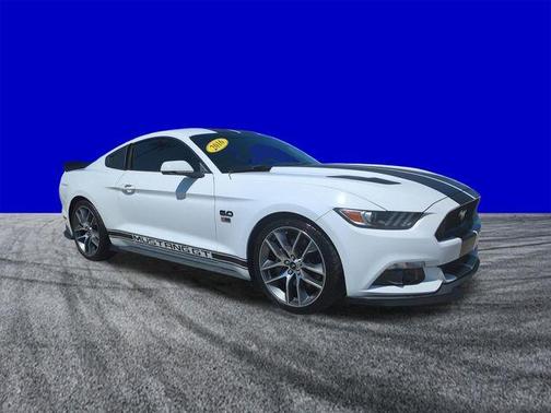 Oxford White 2016 Ford Mustang GT Premium