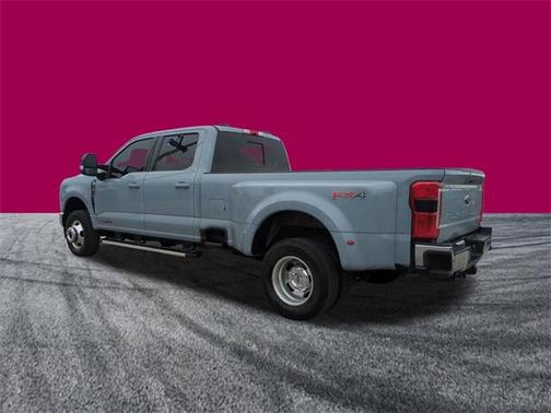 2024 Ford F-350 Lariat Super Duty