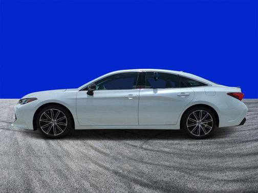 2019 Toyota Avalon XLE Touring