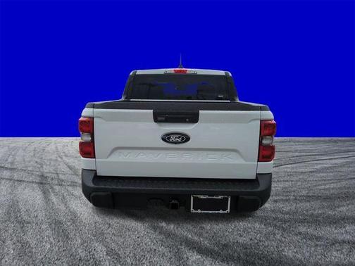 Oxford White 2026 Ford Maverick Lariat