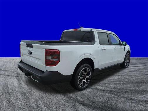 Oxford White 2026 Ford Maverick Lariat